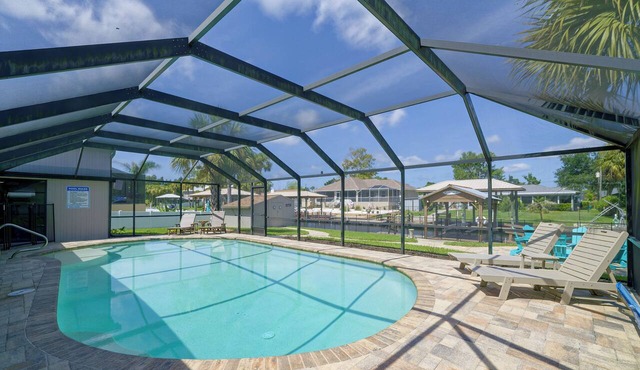 Canal-Front Crystal River Home w/Boat Dock