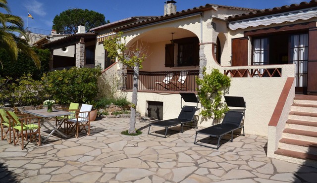 Casa Ogassa - L'Estartit, Torre Vella