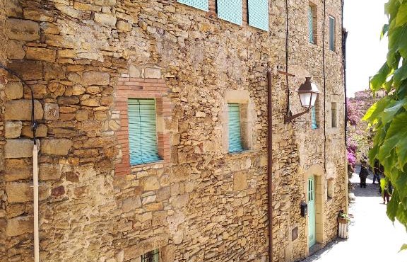 Casa Peratallada