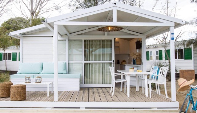 Chalet in Spain with Covered Veranda