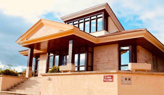 Chalet Individual con bodega, en el corazón de La Rioja