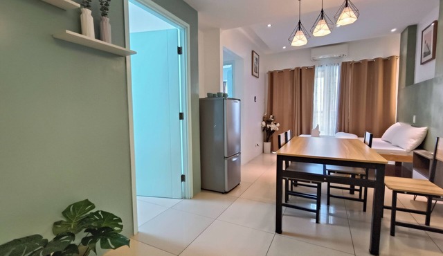 Charming 2-bedroom condo in pleasant Pasay with AC, WiFi 1512