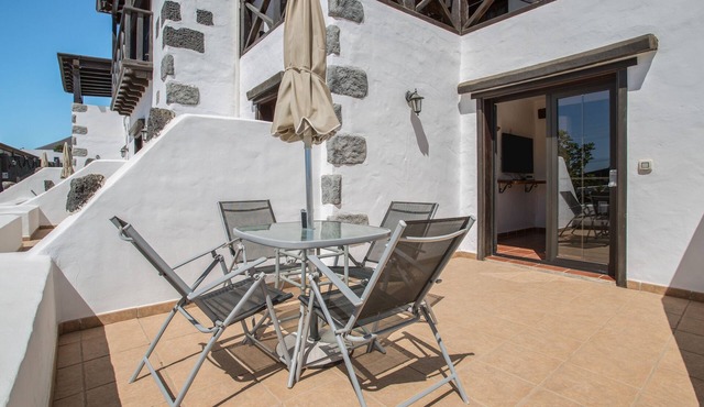 Charming Apartment "2" with Terrace, Community Pool & Wi-Fi
