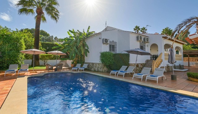 Classic and comfortable villa with private pool in Javea, Costa Blanca, Spain for 8 persons