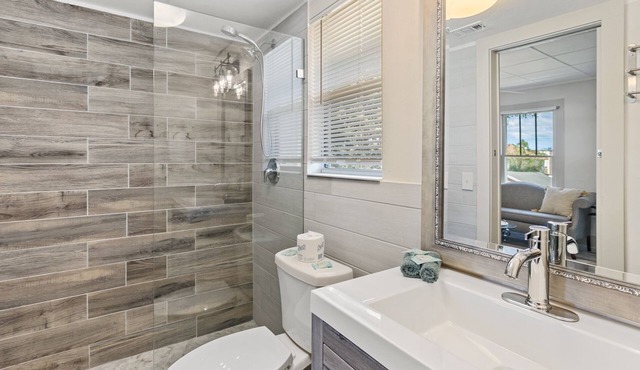 Clean Simple Cozy 2 BR Home in downtown of St. Augustine