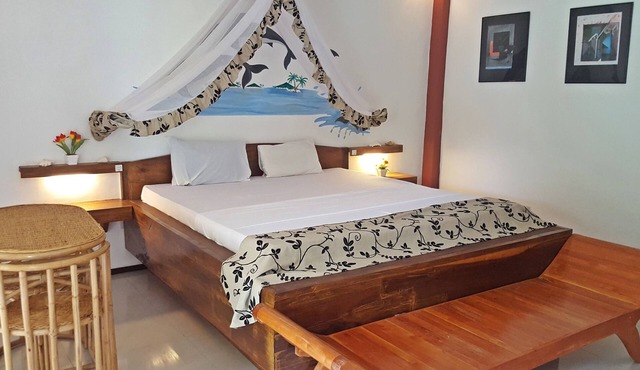 Cooper's Beach Resort