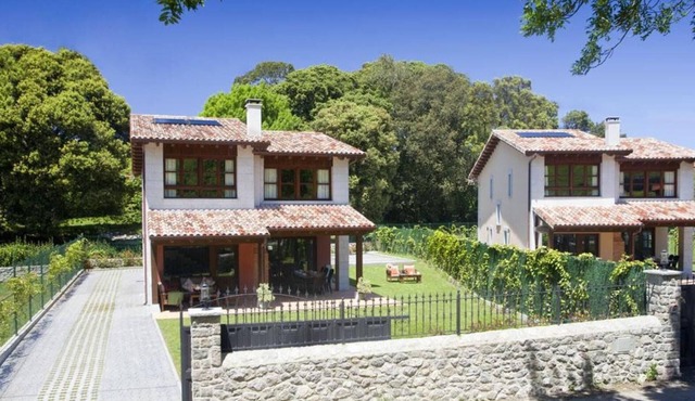 Country House 'Tierra' with Private Terrace, Private Garden and Wi-Fi