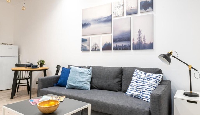 COZY STUDIO APARTMENT 5 min from CAMP NOU