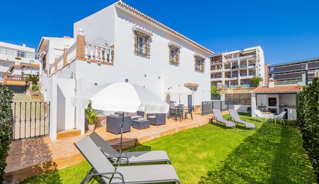 Cubo's Hostal William's Sunny 4 with Breakfast/free wifi/air conditioningostal William Sunny 4