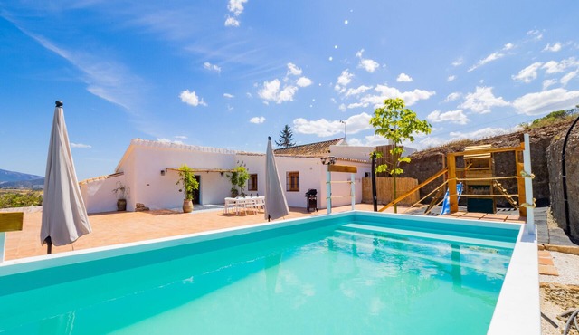 Cubo's View Mountain El Ventorrillo House/playground/air conditioning/private pool