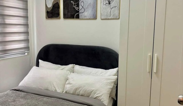 Dela Serna Home