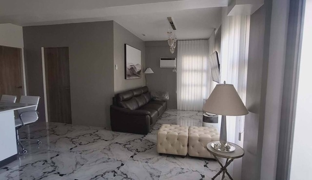 Delightful 2-bedroom apartment with AC in Lapu-Lapu