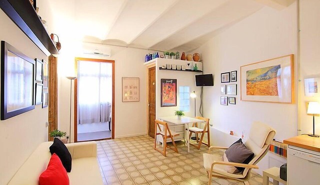 Eixample Dret Valencia/Cartagena by Interhome
