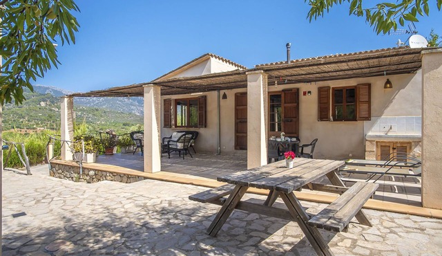 Es Puig Mancor by Interhome