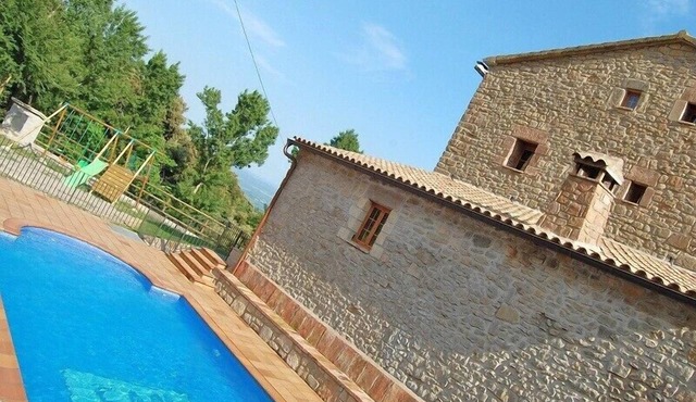Extraordinary spacious and luxurious limestone house with all facilities