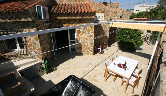 Finca basket, wheelchair accessible, stone villa by the sea.