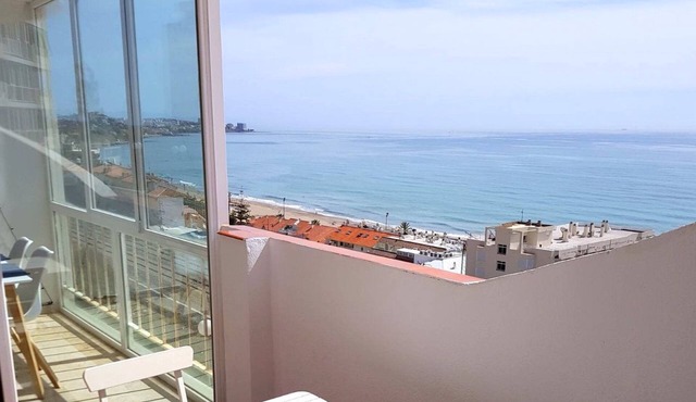 Front Sea View Apartment