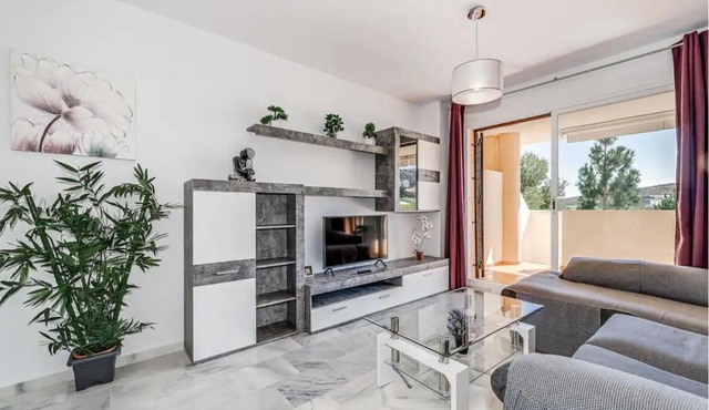 Golf and Mountain peaceful apartment