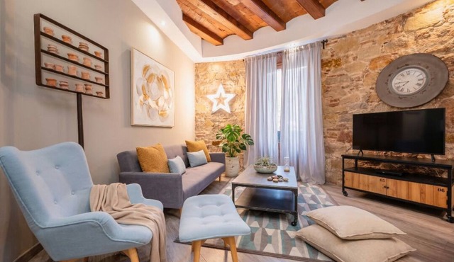 Great 5-Bedrooms 5-Bathrooms Apartment great location close Passeig Gracia 10p