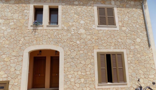 Great rooms in a nearby and quiet village house.