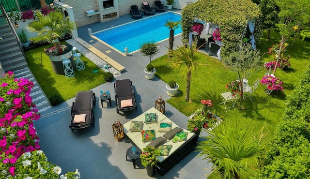 *Green Dream*- villa in Split in Split