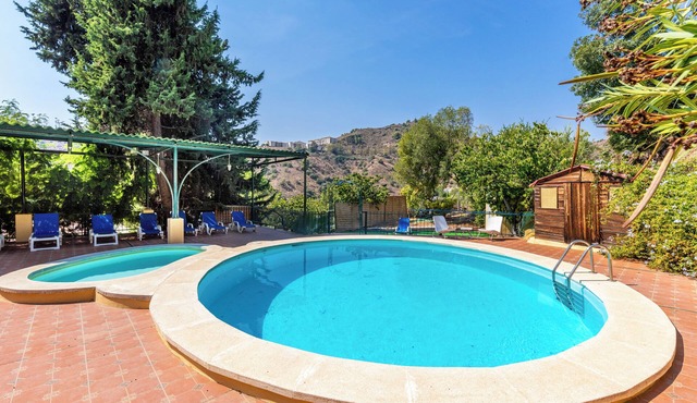 Holiday Home 'New House In Malaga Nature' with Mountain Views, Wi-Fi and Air Conditioning