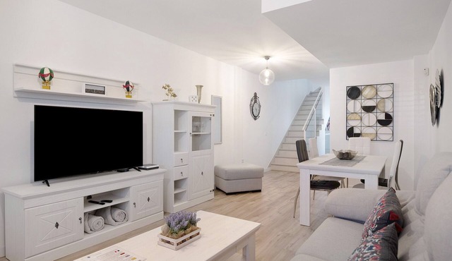 Holiday Home "Reguemar" with Mountain Views and Wi-Fi