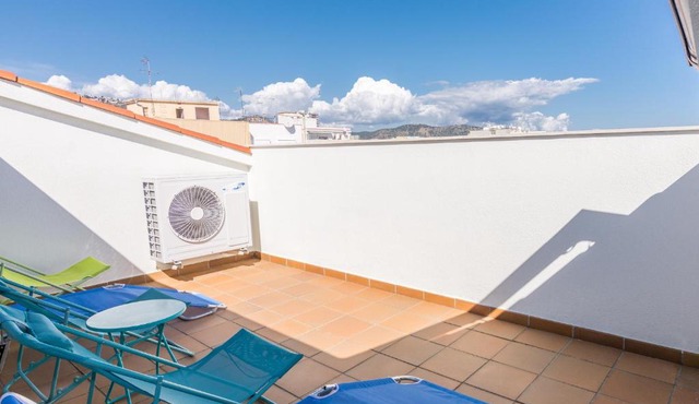 HomeHolidaysRentals Ilusion