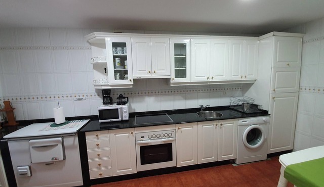 Homerez - House in Cudillero with parking