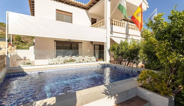 Homerez - Spacious Villa in Cónchar with Private Pool and Mountain Views