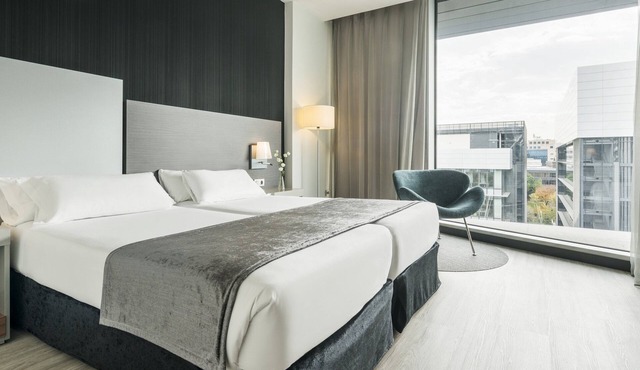 Hotel ILUNION Atrium