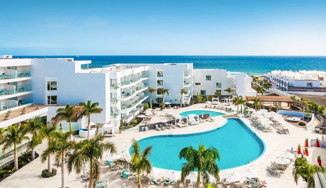 Hotel Lava Beach