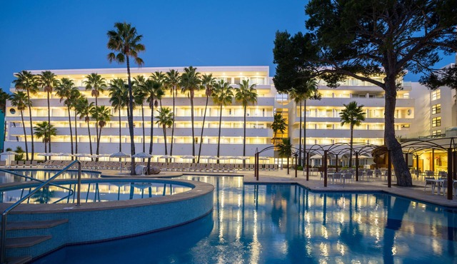 Iberostar Waves Cristina