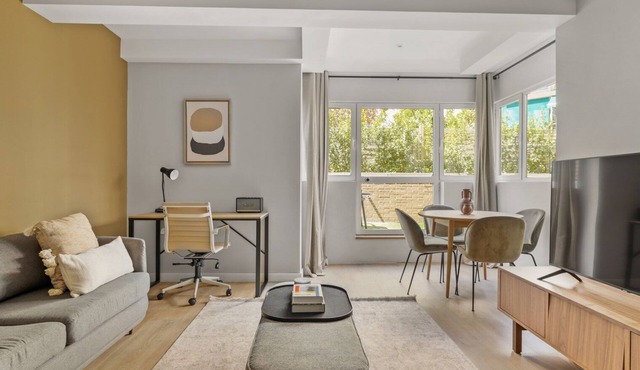 Immpecable Chamartín 2BR w/terrace, by Blueground