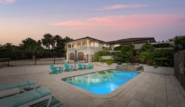 Island Time - Oceanfront Bliss
