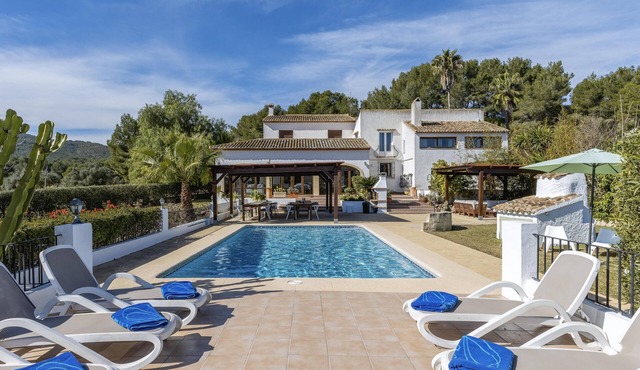 Large and comfortable villa in Javea, Costa Blanca, Spain with private pool for 26 persons