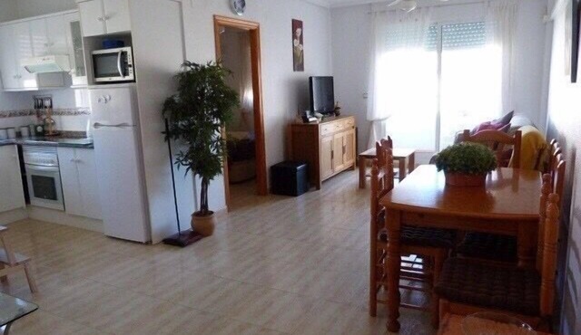 Luxurious 2 bedroom apartment, close to the Cabo Roig strip and beaches nearby