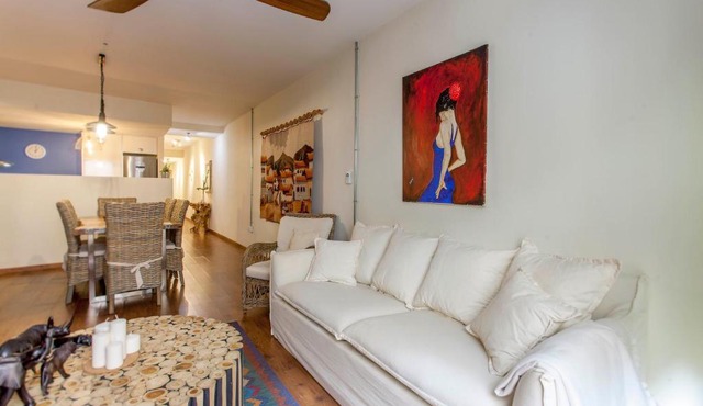 LUXURIOUS & ALLURING HOME IN HISTORIC TOWN (VALENCIA)