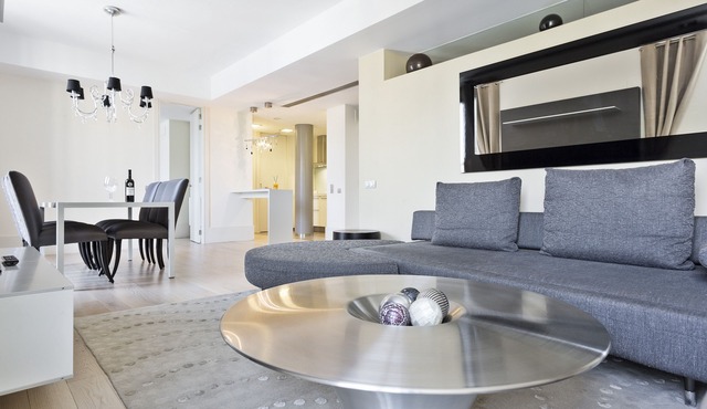 Luxury 2 bedroom apartment on Paseo de Gracia