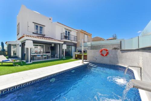 Meloneras Hills 19 With Pool by VillaGranCanaria