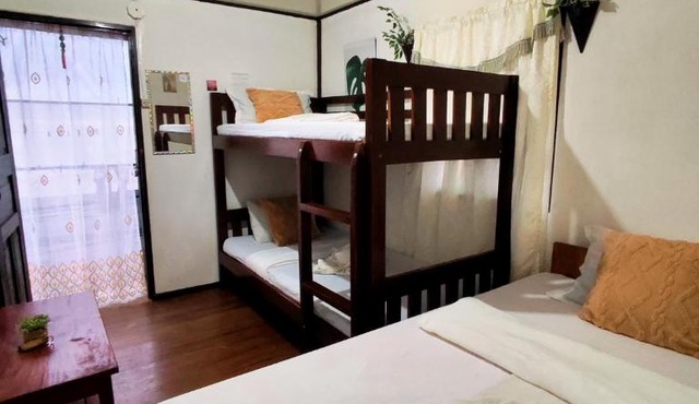 Midpoint Homestay and Restaurant- Cambulo Village