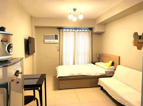 Modern Studio Condominium 1