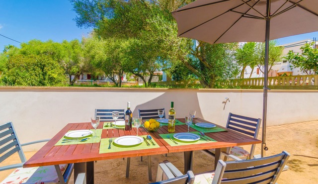 MOSAIC - Cosy chalet with beatiful terraces and porche near the sandy beach. Free WiFi