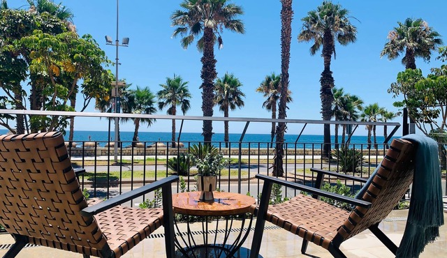 (NEW 2022) LA MALAGUETA BEACH FRONT LUXURY SUITE WITH PARKING AND SEA VIEWS