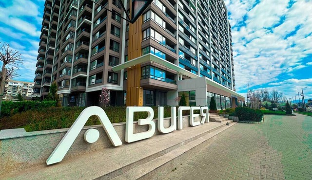 Nomad Friendly | Modern Complex | Next to Metro in Sofia