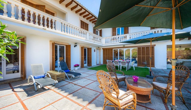 Peaceful Seafront Location – Casa Es Pí