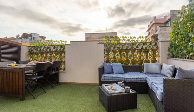 Penthouse 25 km from Barcelona , matarolux23