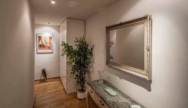 Penthouse with large terrace in the heart of Girona