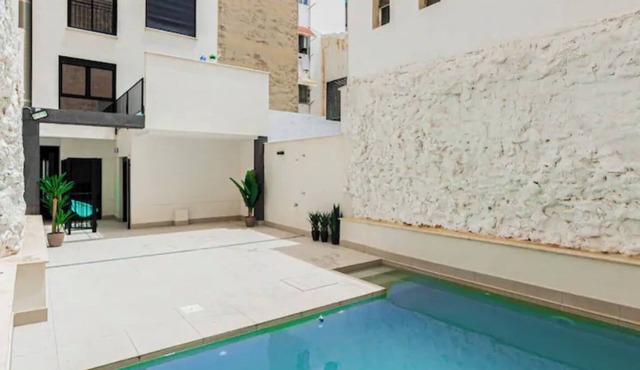 Perfect, Modern Studio In The Heart Of Alicante