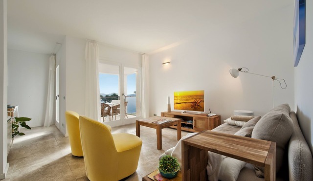 Puerto De Pollensa: Luxury Apartment on the beach